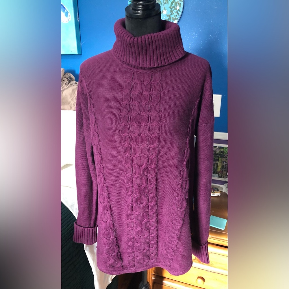 L.L. Bean Rich Wine Purple  Turtleneck Sweater Sz. Large
